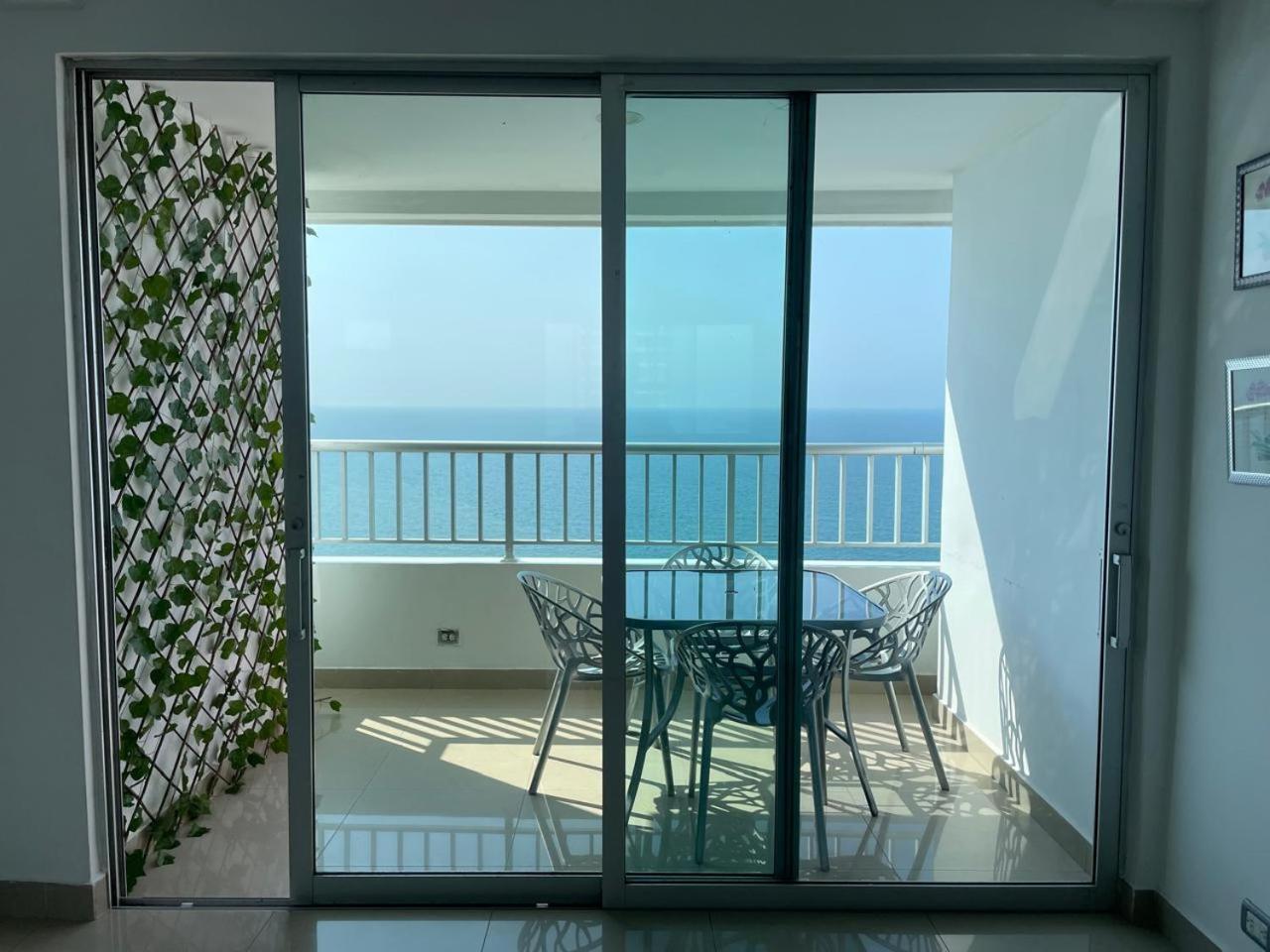 Frente Al Mar Edificio Palmetto Bocagrande Cartagena