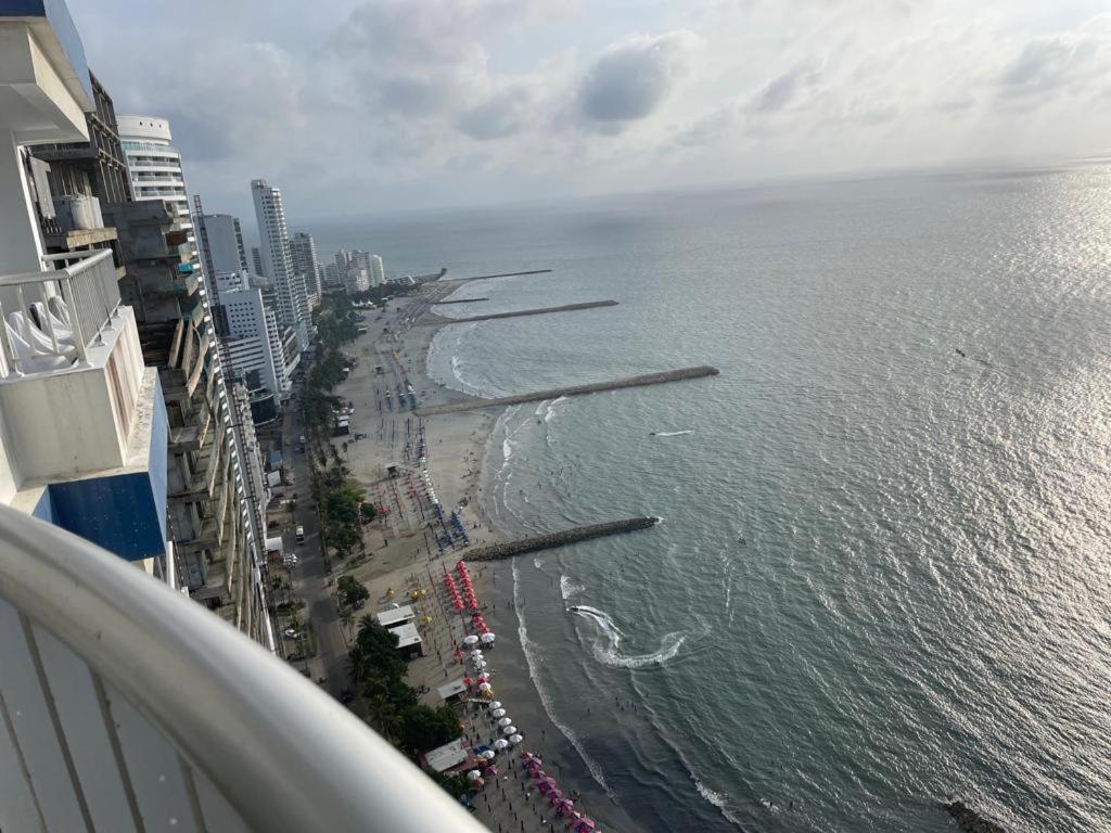 Frente Al Mar Edificio Palmetto Bocagrande Apartamento